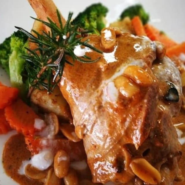 Lamb Shank Massaman.
